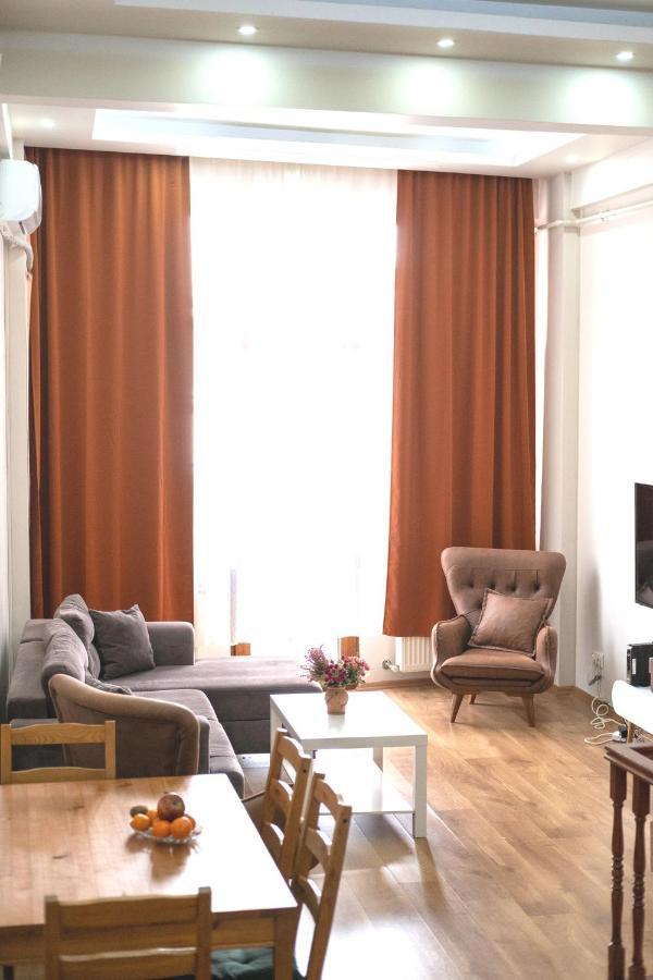 Apartamento Garden Duplex With Netflix Close To Taksim,Bomonti Estambul Exterior foto